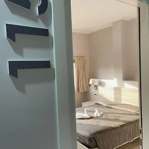 *** Hotel Meuble' Atlantic Italy